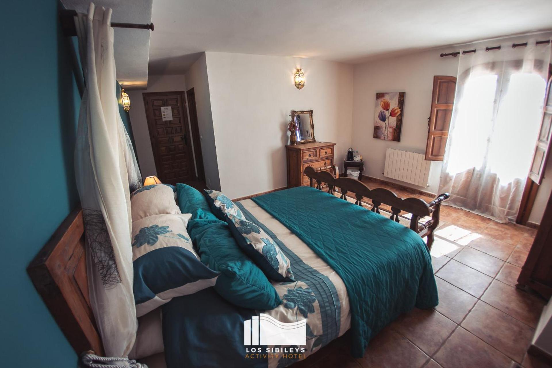 Hotel Los Sibileys Henares ภายนอก รูปภาพ