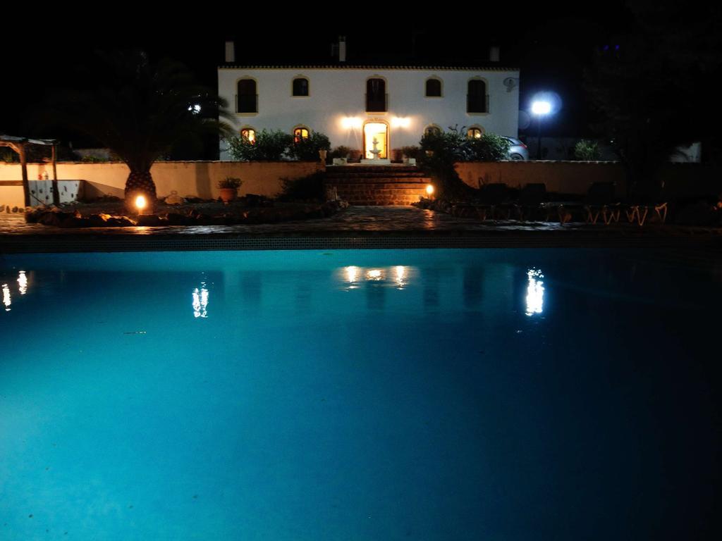 Hotel Los Sibileys Henares ภายนอก รูปภาพ